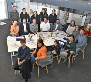 Team Farbenfroh unterstützt Jugendarbeit mit 4.500 €